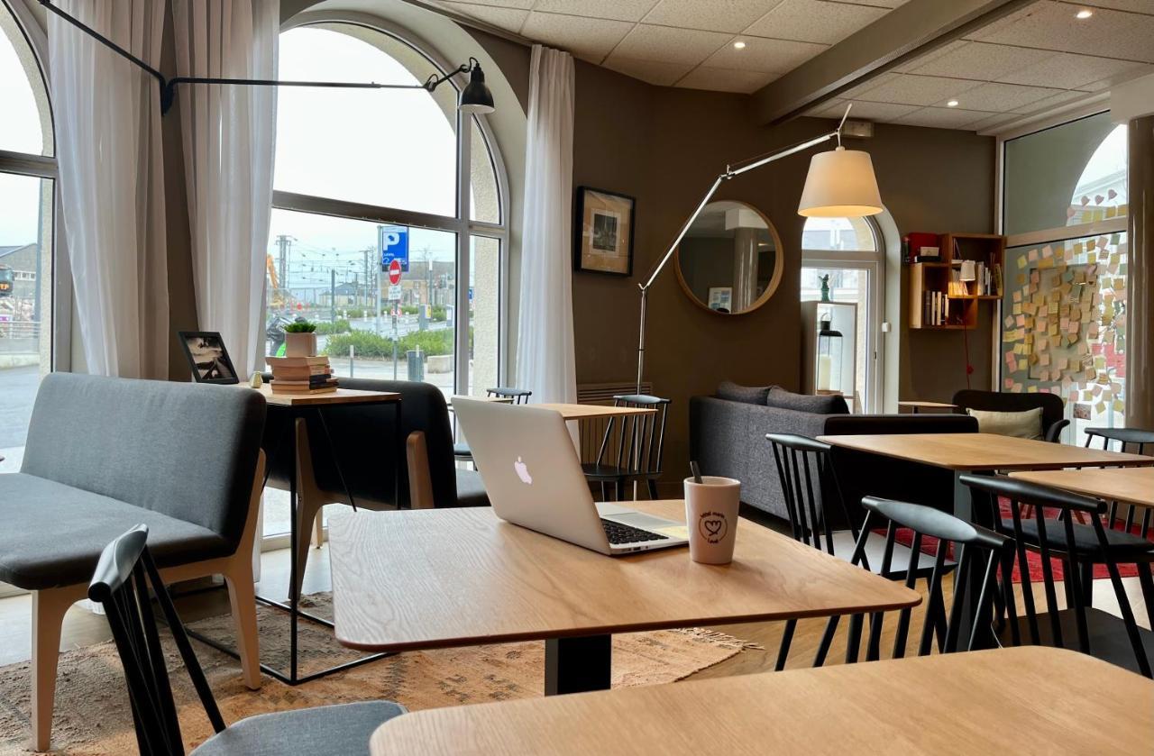 Hotel Et Apparts Marin Laval  Exteriér fotografie